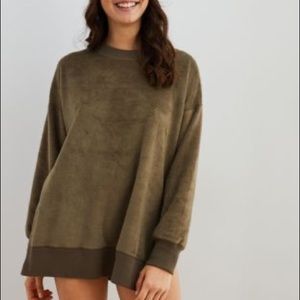 Aerie Coziest Desert Sweatshirt in Olive size XL
